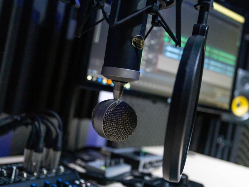 My Top Lucky Thirteen Writing Podcasts for&nbsp;2024