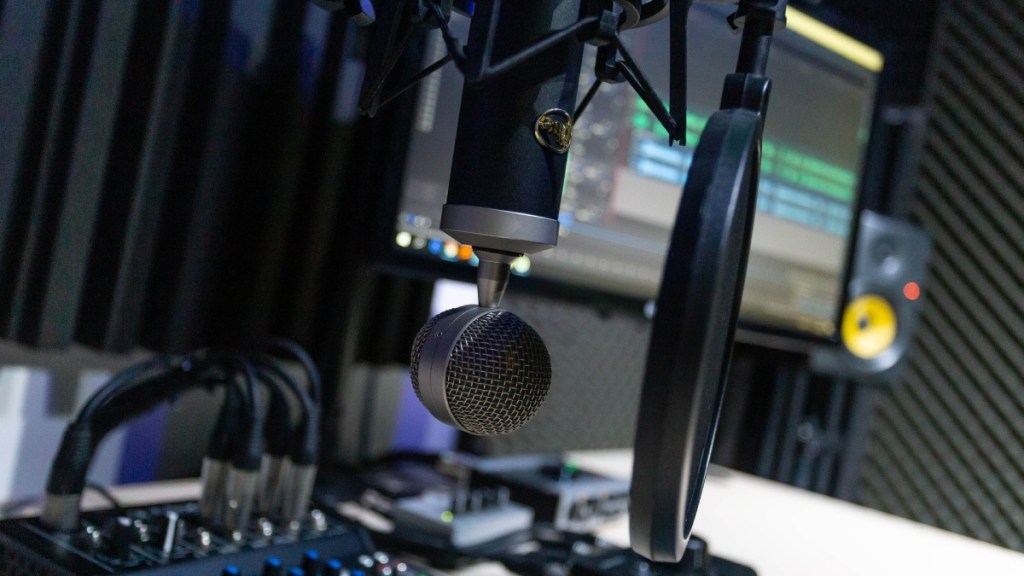 My Top Lucky Thirteen Writing Podcasts for 2024